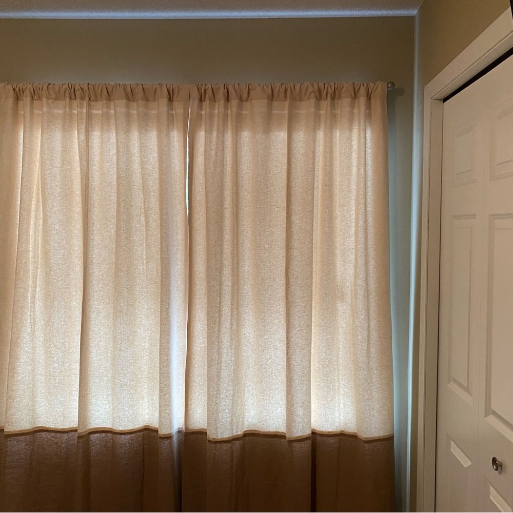 Pottery barn drapes 50x84